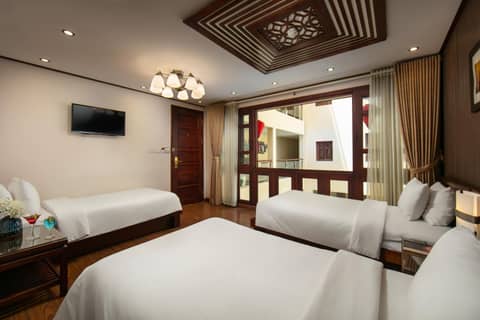 Hanoi Nostalgia Hotel & Spa — hotel room
