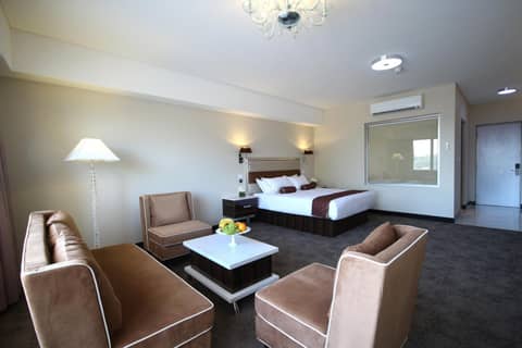 Swan River Hotel — photo 8