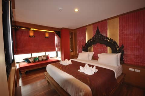 Chalelarn Hotel Hua Hin — hotel room