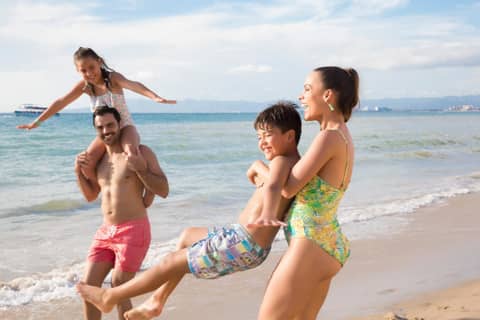 Los Arcos Suites — activities & amenities