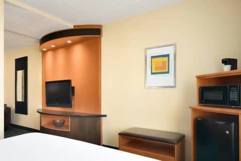 Fairfield Inn & Suites Minneapolis Bloomington/Mall of America — photo 9