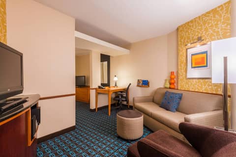Fairfield Inn & Suites – Buffalo Airport — photo 8