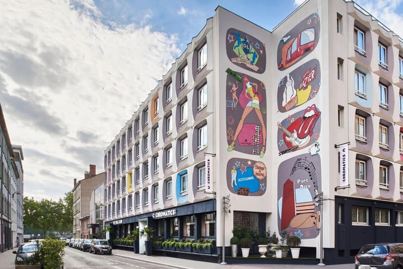Hôtel Chromatics & Restaurant Hill Club by HappyCulture — building