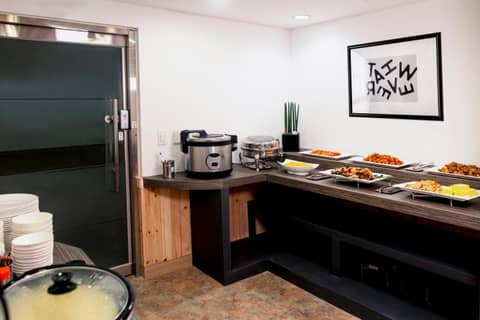 Plea De Blanc Hotel & Residence — dining