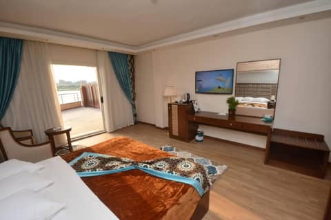Nile Transport Hotel — hotel room