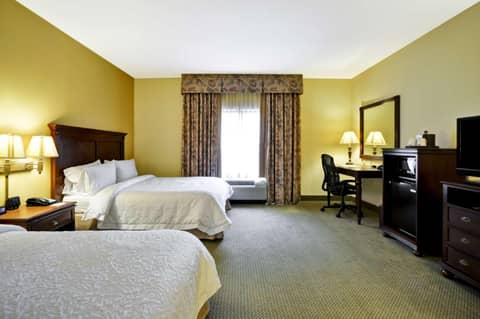 Hampton Inn & Suites North Charleston-University Boulevard — photo 8