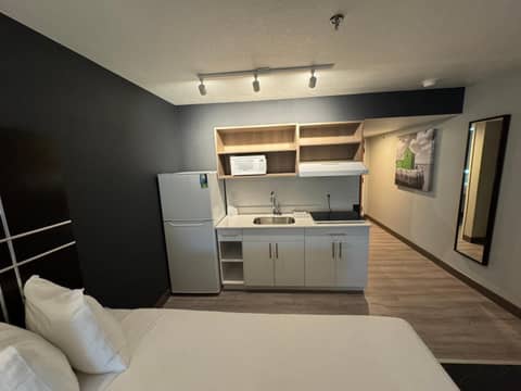 Extended Stay America Premier Suites - Portland - North — photo 7