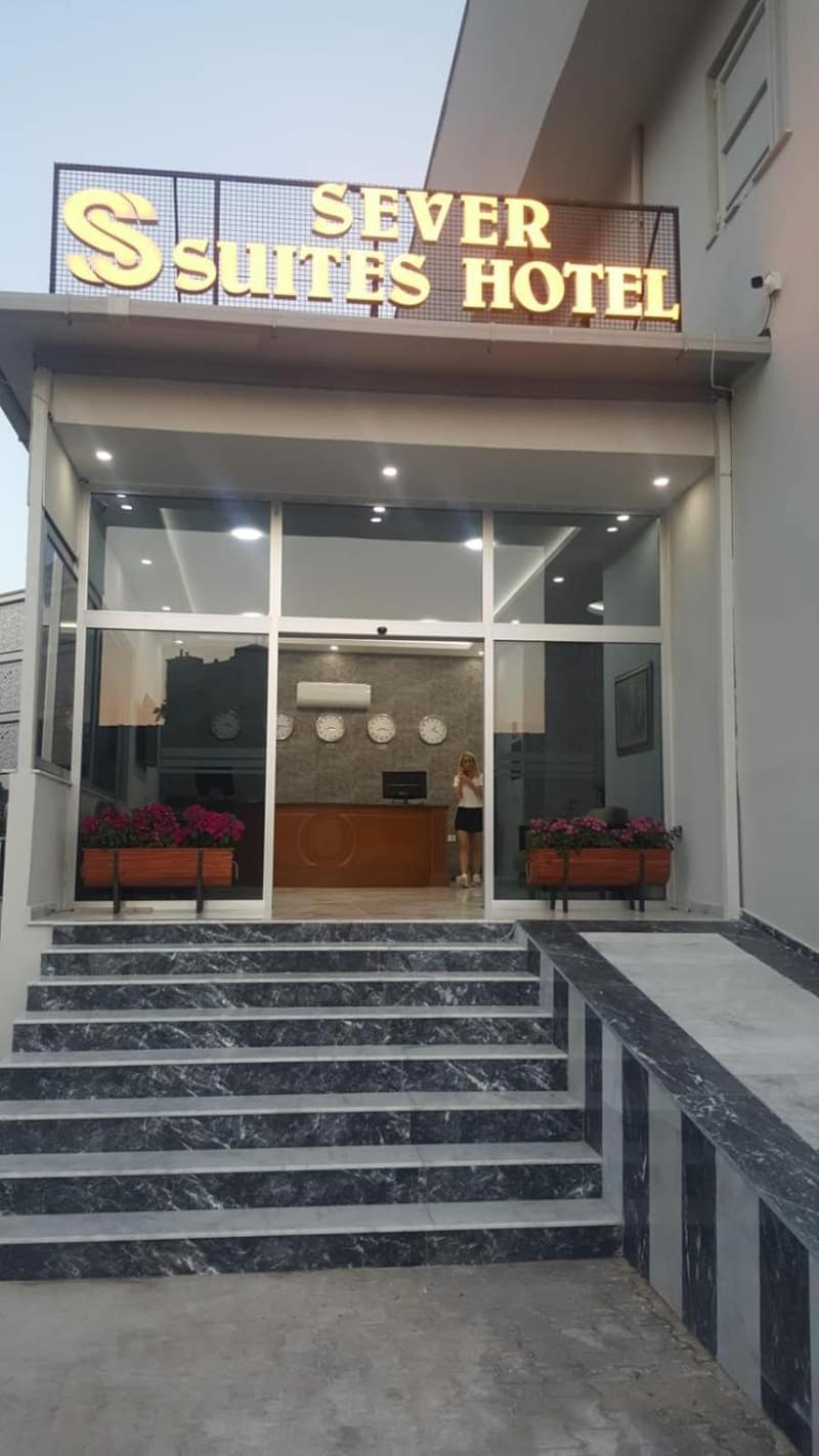 Sever Suites Hotel — recepcion & lobby