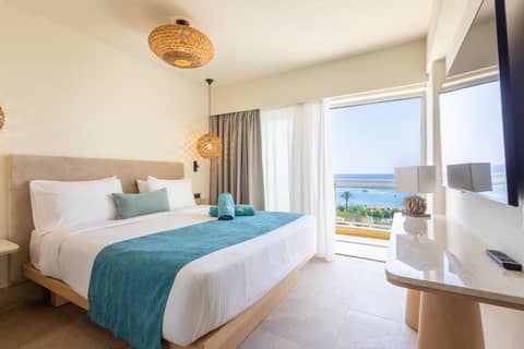 Pegasos Deluxe Beach Hotel — hotel room