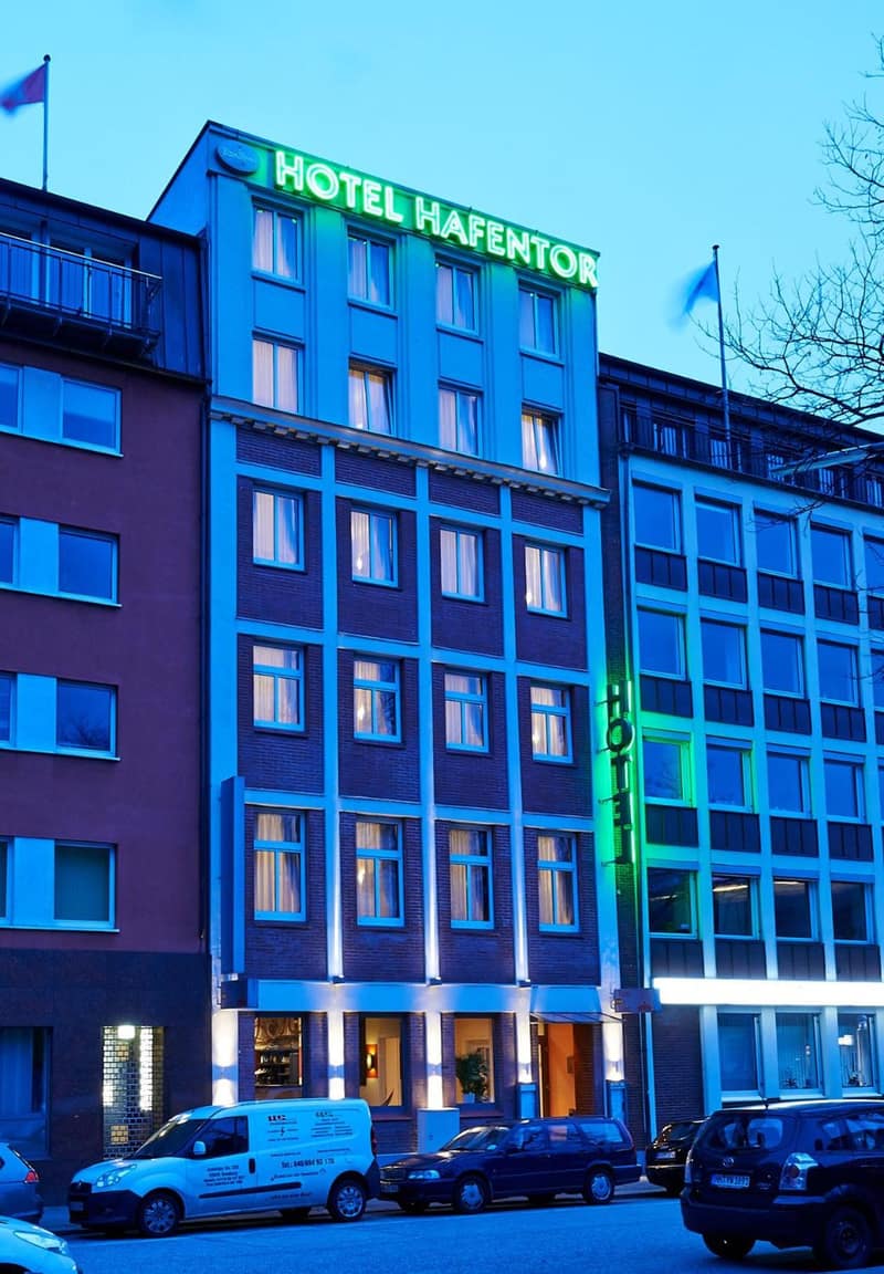 Hotel Hafentor — building