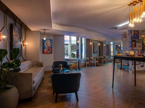 Pullman Cape Town City Centre — lounge