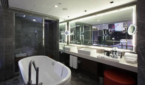 The Mira Hong Kong — photo 2
