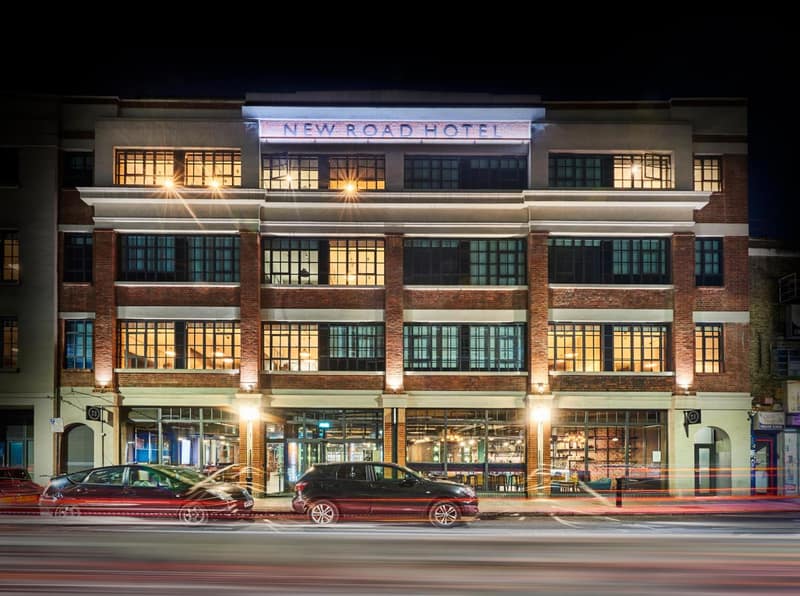 New Road Hotel — building