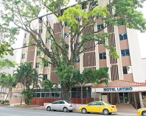Hotel Latino — photo 6