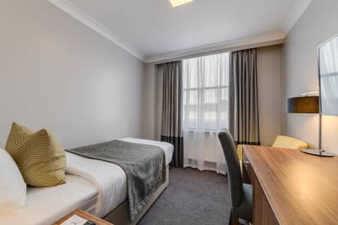 Best Western Mornington Hotel Hyde Park — hotel room