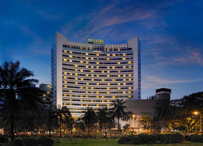 Furama RiverFront — building