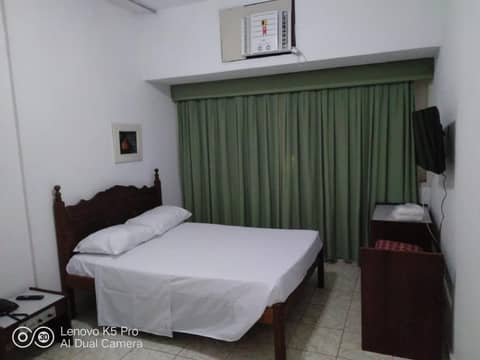 Hotel Atlântico Avenida — hotel room