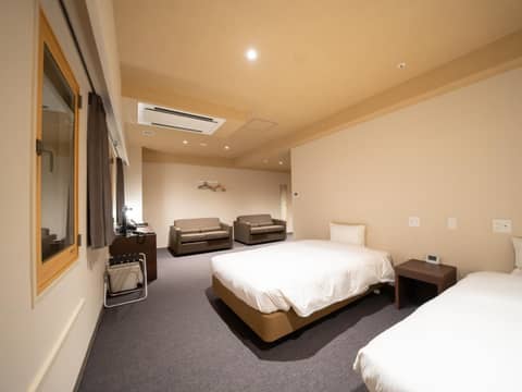 Shinsaibashi ARTY Inn — photo 4