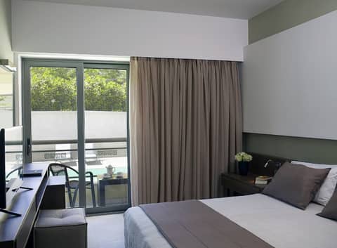 Angela Downtown Hotel — photo 9