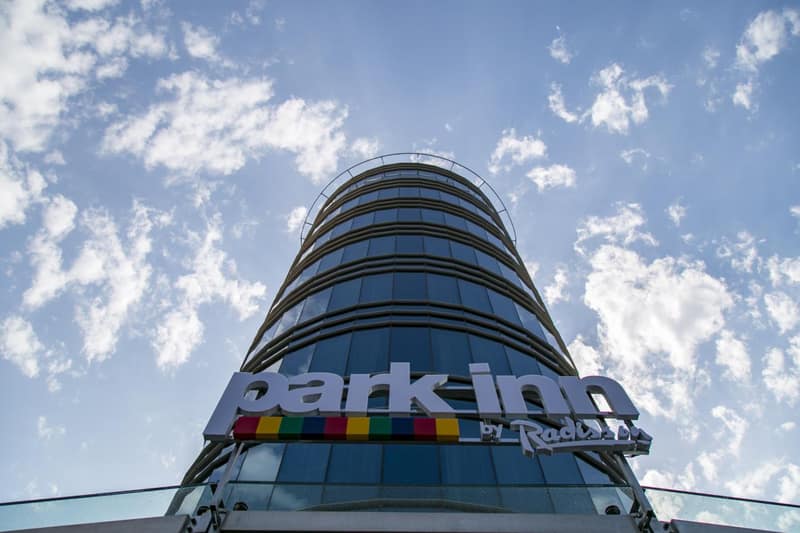 Park Inn By Radisson Istanbul Ataturk Airport — building