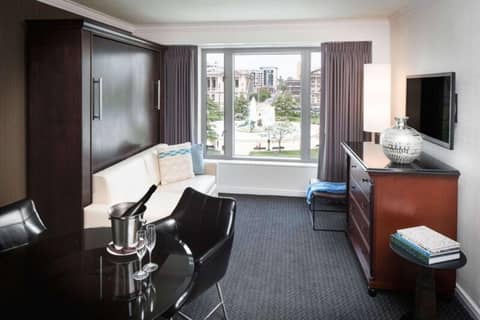 The Logan Philadelphia, Curio Collection by Hilton — photo 7