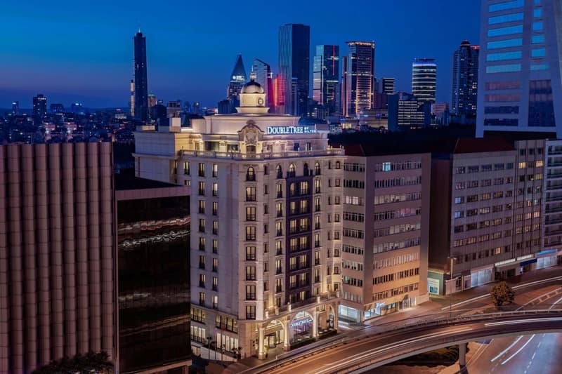 DoubleTree by Hilton Istanbul Gayrettepe — building