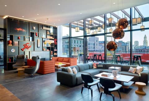 citizenM Boston North Station — lounge