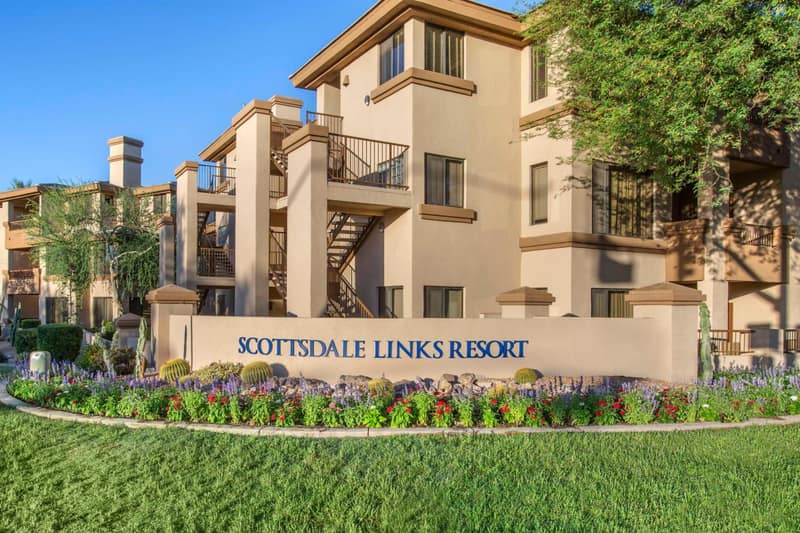 Hilton Vacation Club Scottsdale Links Resort — building