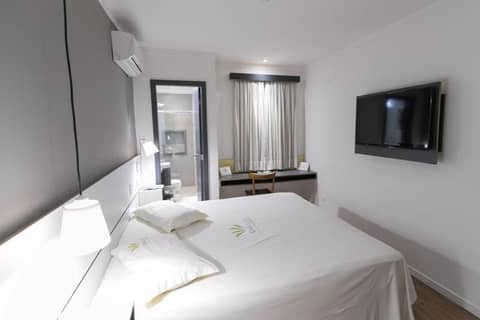Uniclass Hotel Pinheiros — hotel room