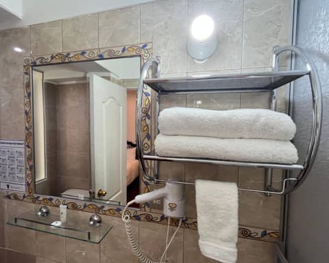 Hotel Rojas Inn — photo 3