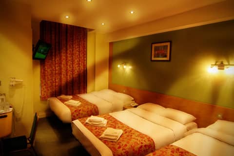 Westbury Hotel — hotel room