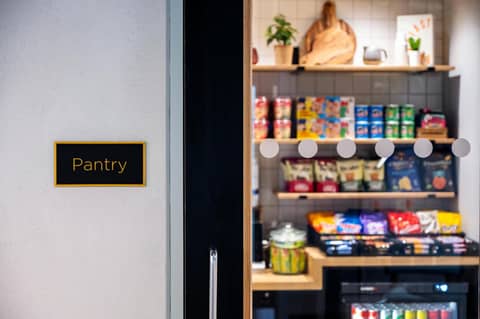 Staycity Aparthotels Dublin Tivoli — photo 4