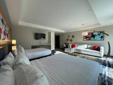 The Landing Hotel at Rivers Casino Pittsburgh — photo 9