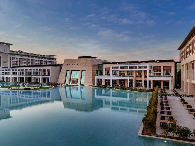 Rixos Premium Belek - The Land of Legends Access — building