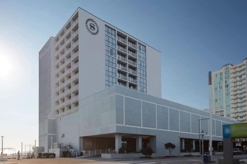 Sheraton Oceanfront Hotel — building