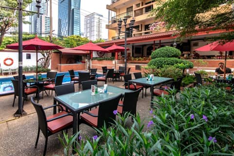 Stable Lodge - SHA Certified — dining