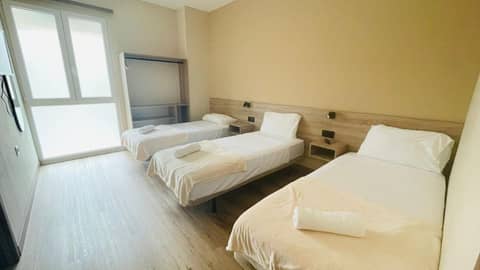 OPTIMUS COMFORT Campoamor 101 — hotel room