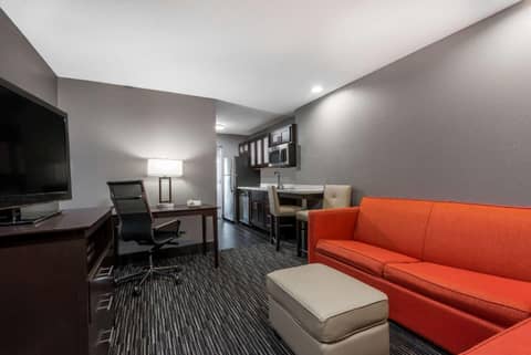 Hawthorn Extended Stay by Wyndham Columbus West — photo 6