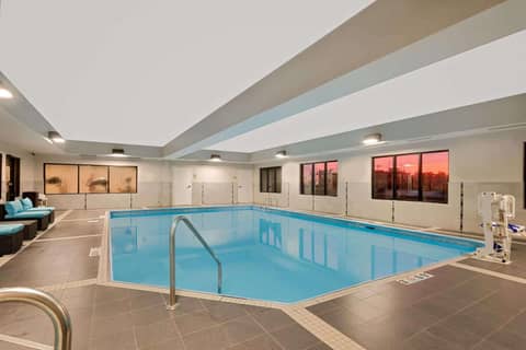 Hawthorn Extended Stay by Wyndham Columbus West — photo 7