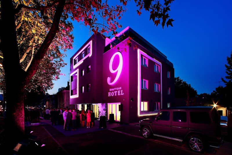 Hotel 9 — building