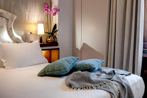 Singer Palace Hotel Roma — bedroom