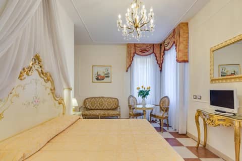 Hotel Marte — hotel room