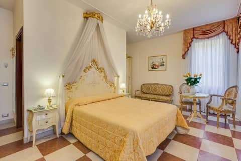 Hotel Marte — hotel room