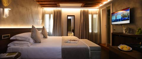 Rosa Salva Hotel — hotel room