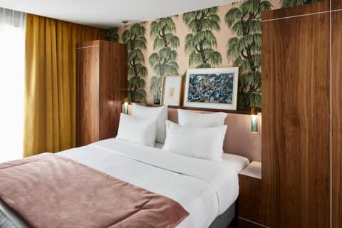 Hotel Taylor — hotel room