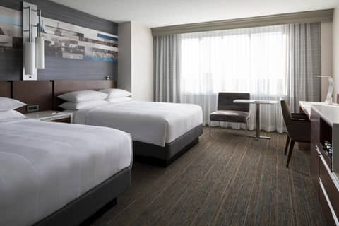 Kansas City Marriott Country Club Plaza — hotel room