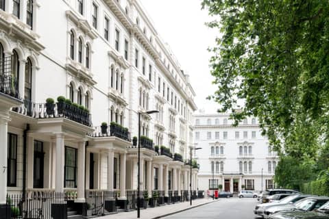 London House Hotel — building
