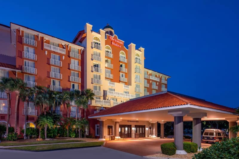 Sheraton Suites Fort Lauderdale at Cypress Creek — building