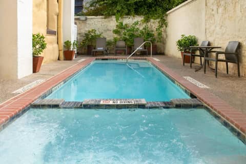 Holiday Inn Express San Antonio North Riverwalk Area by IHG — photo 7