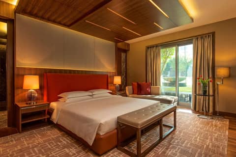 Grand Hyatt Mumbai Hotel and Serviced Apartments — photo 8